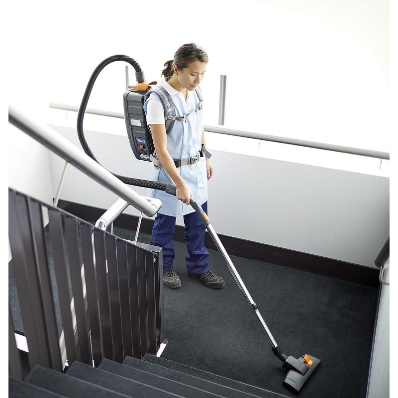 Aspirateur poussière dorsal à batterie 370 W AERO BP B Li-Ion Taski Aspirateur poussière dorsal à batterie 370 W AERO BP B Li-Ion Taski