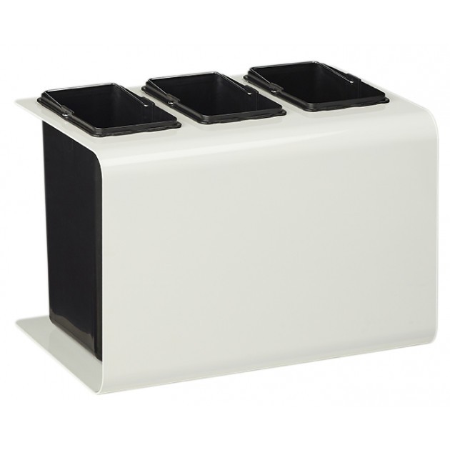 Poubelle de tri sélectif 3 bacs en acier blanc Tribu Poubelle de tri sélectif 3 bacs en acier blanc Tribu