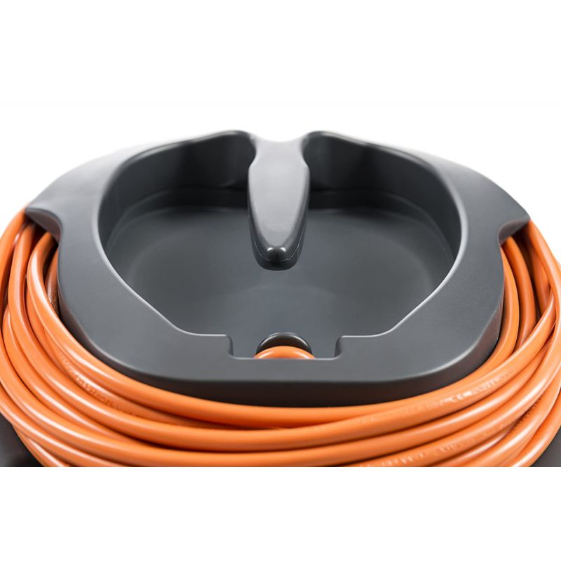 Aspirateur silencieux Aero 8