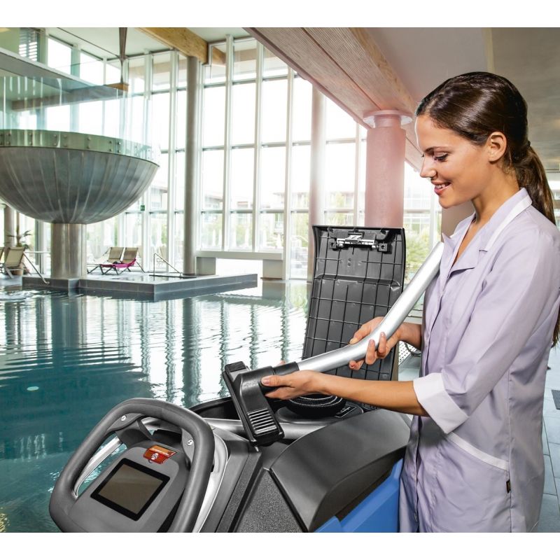 Autolaveuse à batterie accompagnée Maxima 50 BT PRO