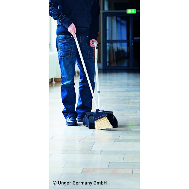 Pelle d'aéroport télescopique avec balai Ergo