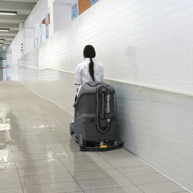 Autolaveuse autoportée à batterie MXR Autolaveuse autoportée à batterie MXR