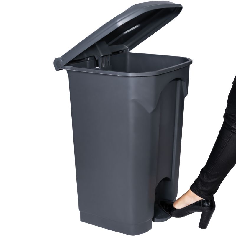 Poubelle grise à pédale couvercle gris HACCP Delcourt