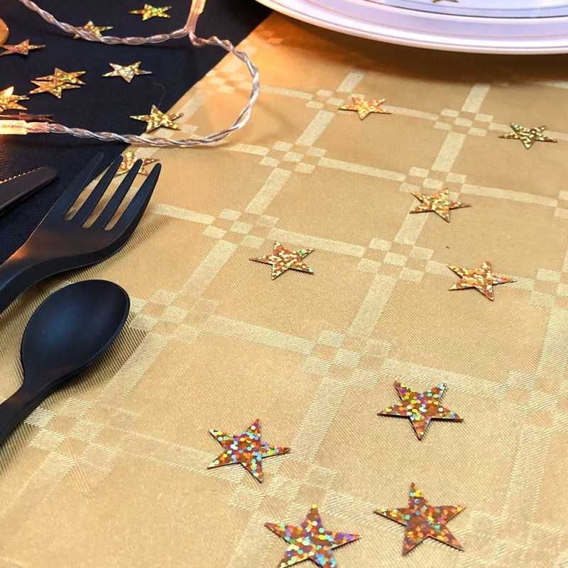 Nappe papier damassé 1,18 x 25 m Doré sur table 