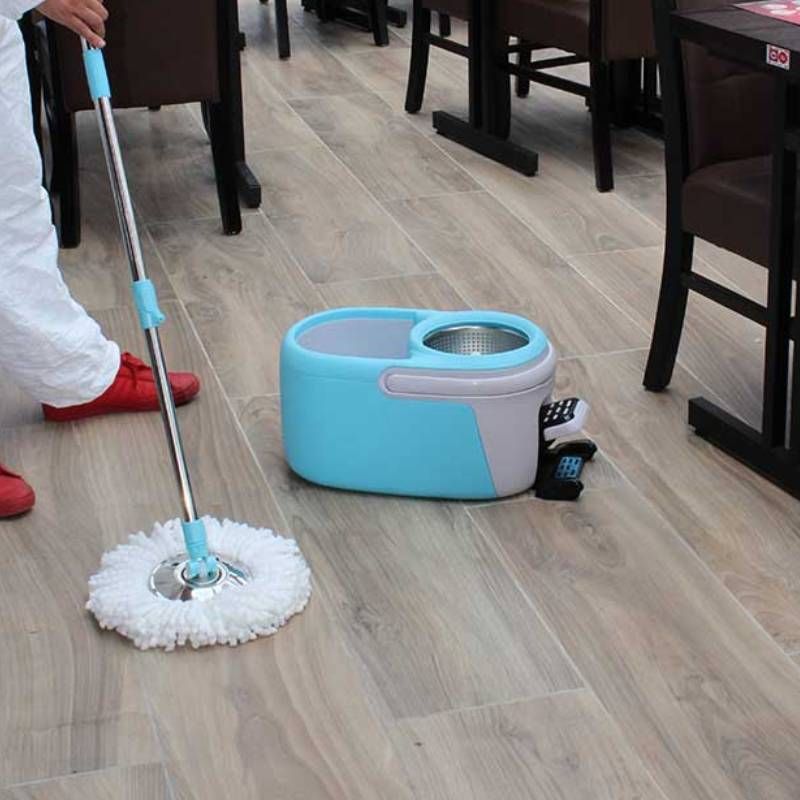Kit seau essoreur et balai Turbo Mop Delux