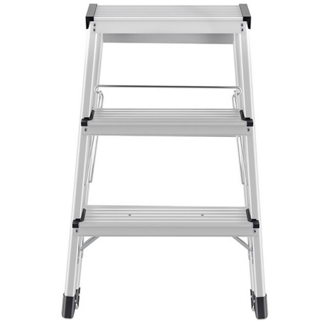 Marchepied double accès pliant en aluminium 3 marches plié de face Marchepied double accès pliant en aluminium 3 marches plié de face