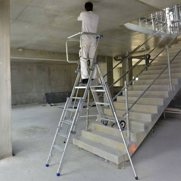 PIRL telescopique pliable TANDEM 7 PLIANT 3,72 m ambiance chantier PIRL telescopique pliable TANDEM 7 PLIANT 3,72 m ambiance chantier
