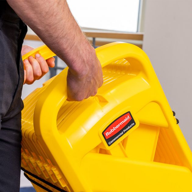 Barrière de sécurité mobile 4m Rubbermaid transportable Barrière de sécurité mobile 4m Rubbermaid transportable