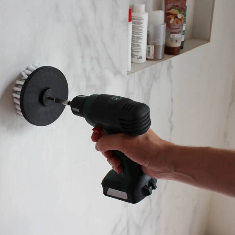 Brosses à poils doux blancs