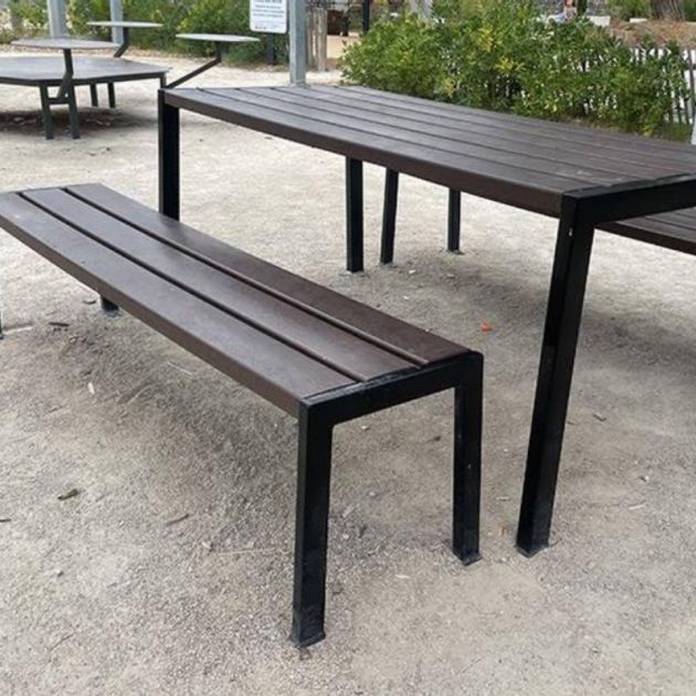 Table de pique-nique plastique recyclé et acier Table de pique-nique plastique recyclé et acier