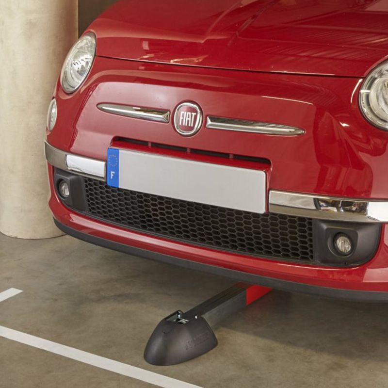 Poteau bloc parking design plié sous voiture Poteau bloc parking design plié sous voiture
