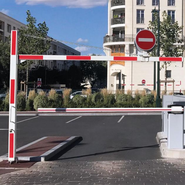 Demi portique tournant - Lg de 3500 à 6000 mm - Ht de 1,9 à 2,5 M parking Demi portique tournant - Lg de 3500 à 6000 mm - Ht de 1,9 à 2,5 M parking