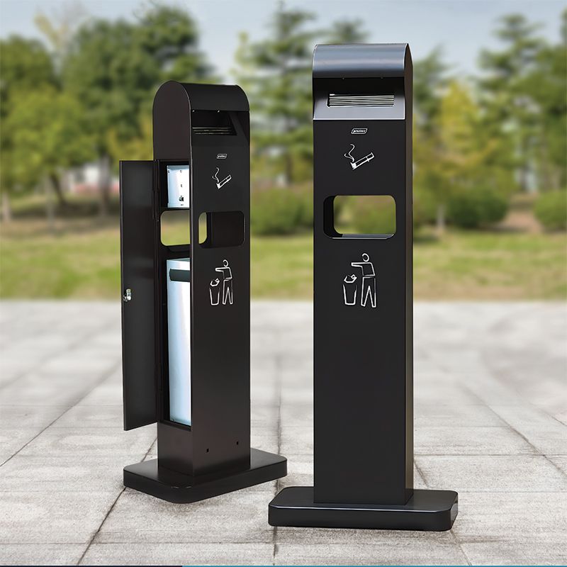 Cendrier poubelle sur pied totem gris anthracite en acier ambiance