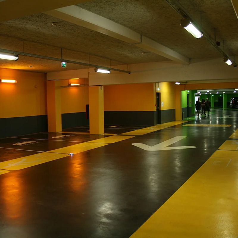 Finition polyuréthane brillante 5 kg parkign souterrain