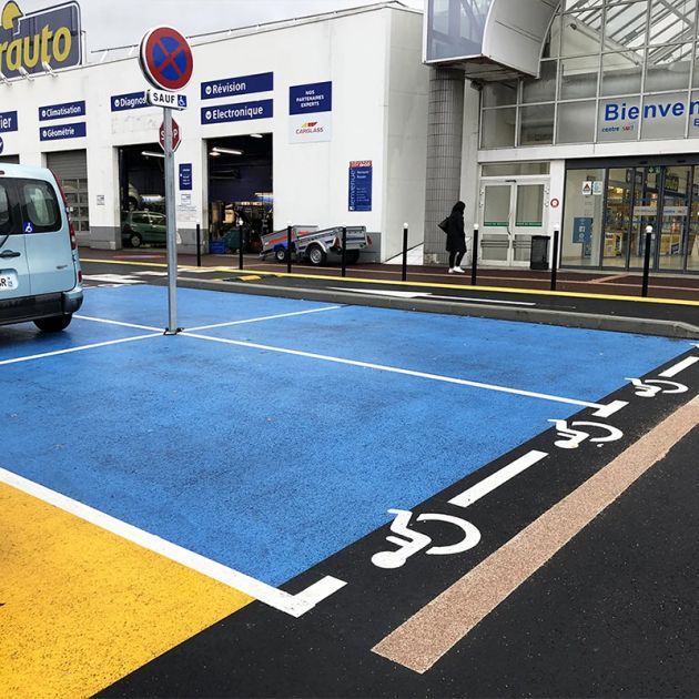 Peinture routière solvantée en couleur 25 kg