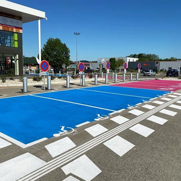 Peinture routière solvantée en couleur 25 kg