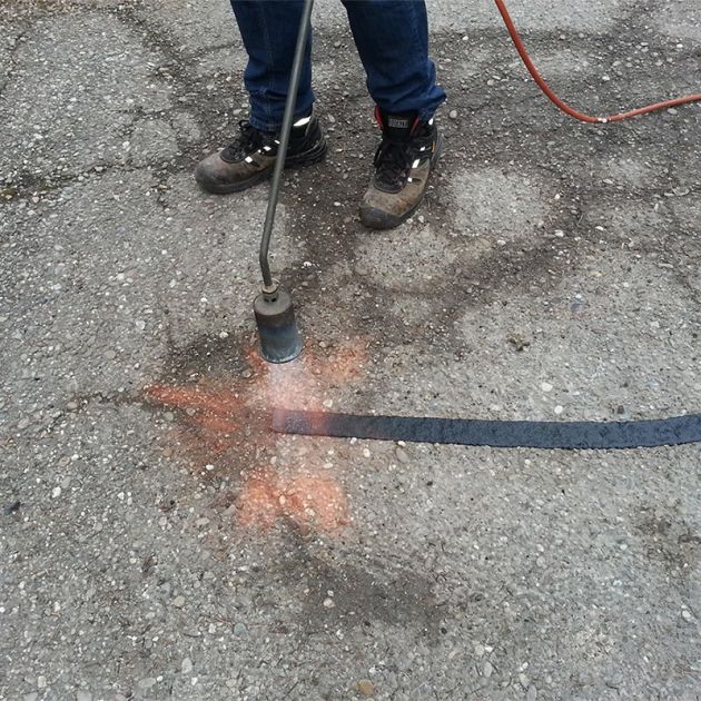 Bande préfabriquée pour craquelure à chaud 100 x 3,5 mm