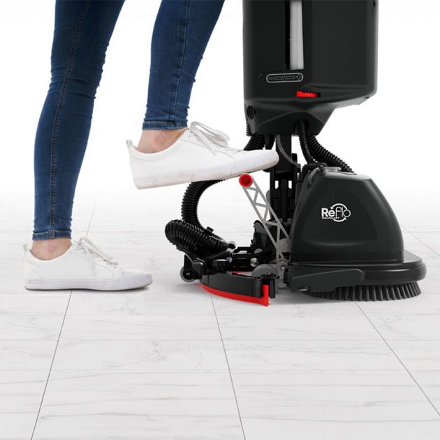 Autolaveuse compacte à batterie Numatic 244NX sols bas