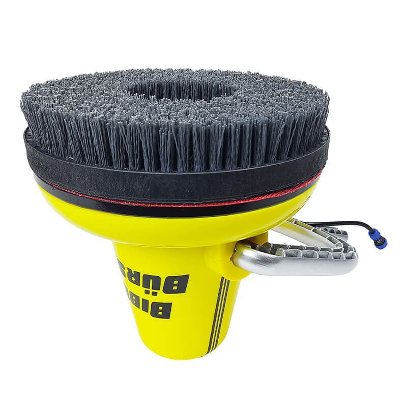 Brosse de nettoyage uniǫuement surface tres dure pour XL