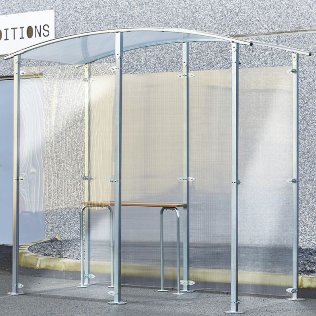Abris fumeurs isolé + 1 banc version métal zingué 2 m²