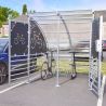 Abri sécurisé 6 vélos ou 3 vélos + 2 scooter avec bardage ambiance ouvert