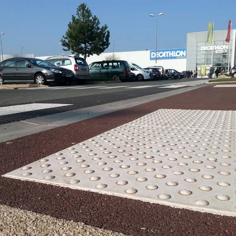 Bande podotactile extèrieure, résine méthacrylate, A coller