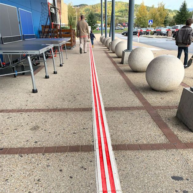 BAO polyuréthane monochrome x 10 ambiance rouge blanc