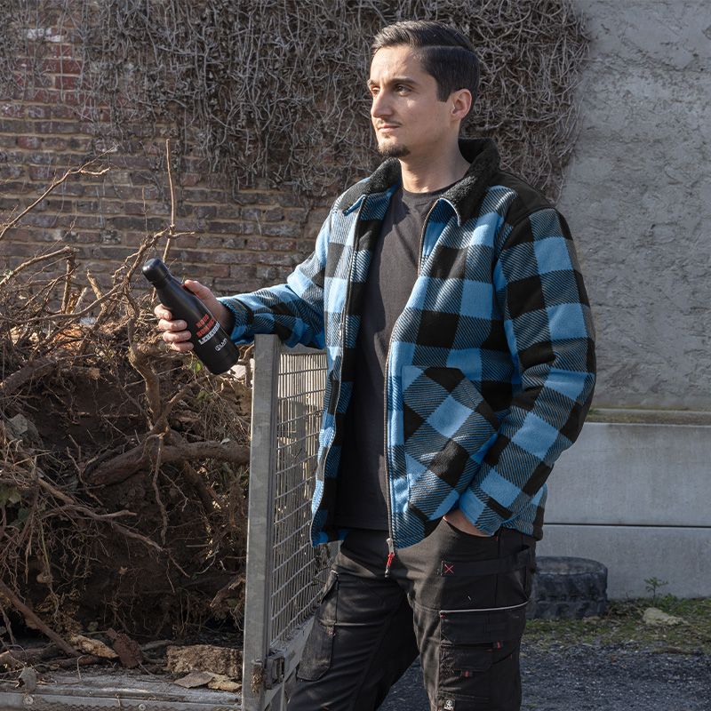 Chemise de travail matelassée à carreaux bicolore bleu ambiance