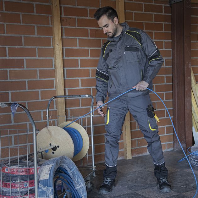 Pantalon tricolore ambiance