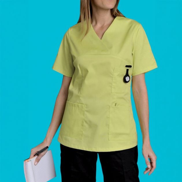 Tunique femme manches courtes vert d'eau porté