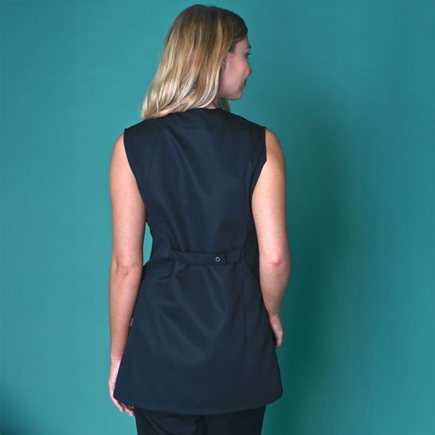 Tunique sans manches encolure goutte noir porté dos