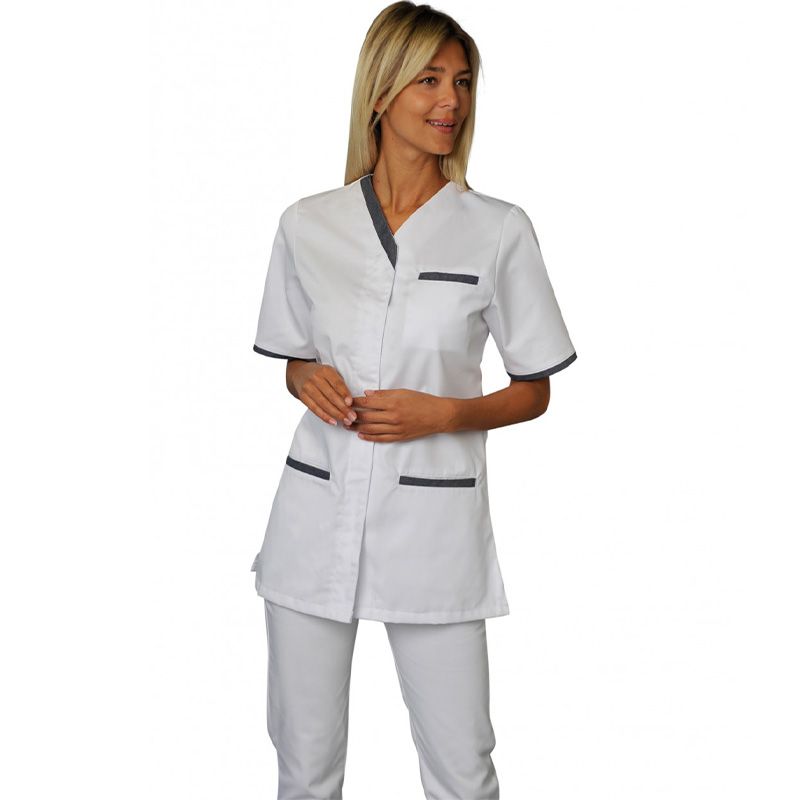 Tunique blanche femme encolure V colorée blanche portée