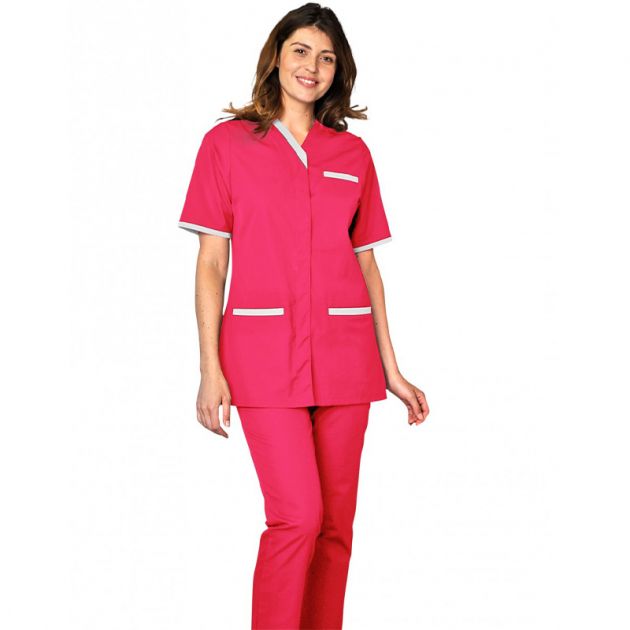 Tunique blanche femme encolure V colorée rose portée