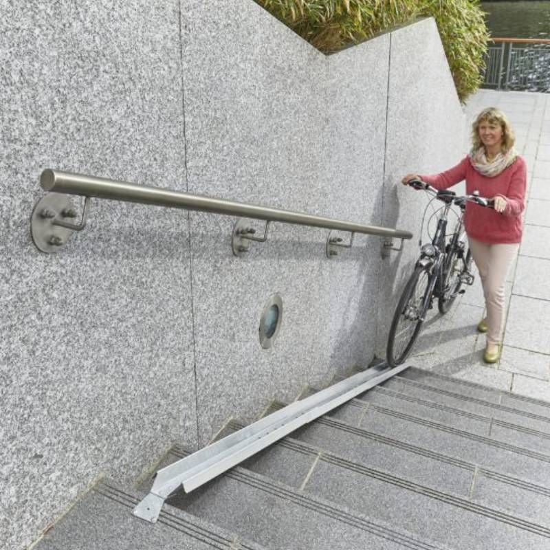 Rampe vélo pour escalier