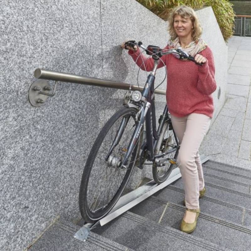 Rampe vélo pour escalier