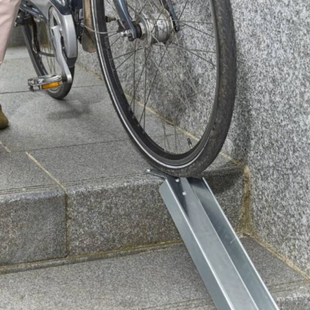 Rampe vélo pour escalier