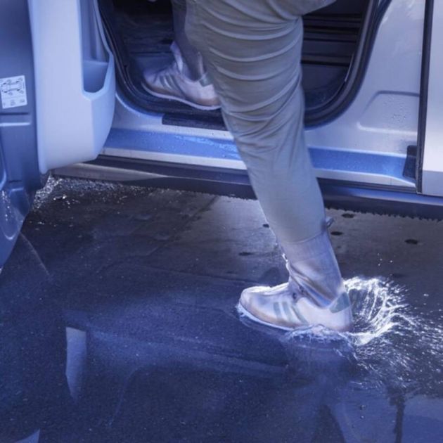 Sur-chaussure anti-pluie