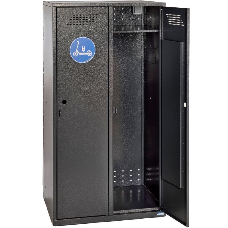 Casier pour trottinette électrique avec recharge ouvert