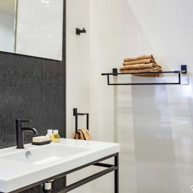 ARGO rack porte-serviettes noir mat ambiance