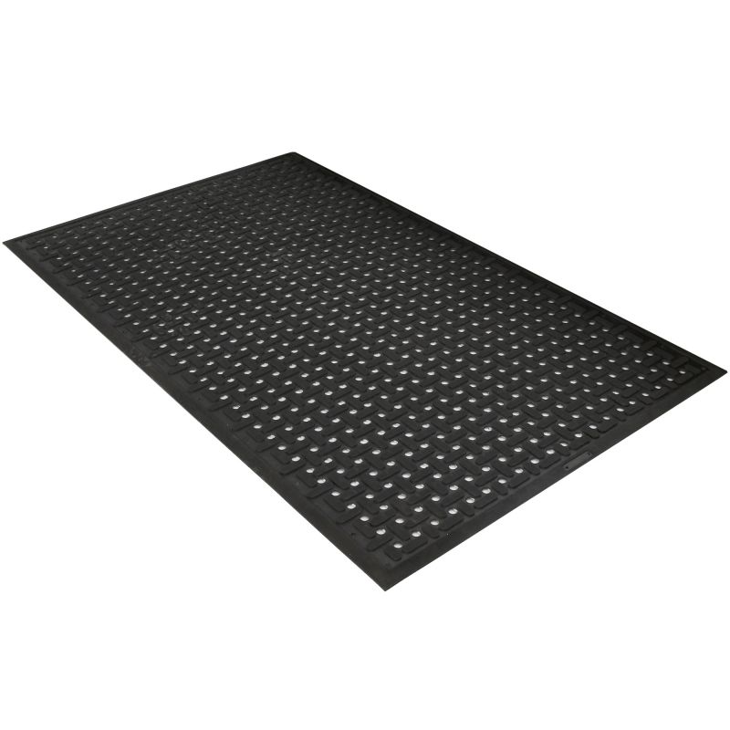 Tapis perforée pour zones huileuses 9 mm 92 x 153cm