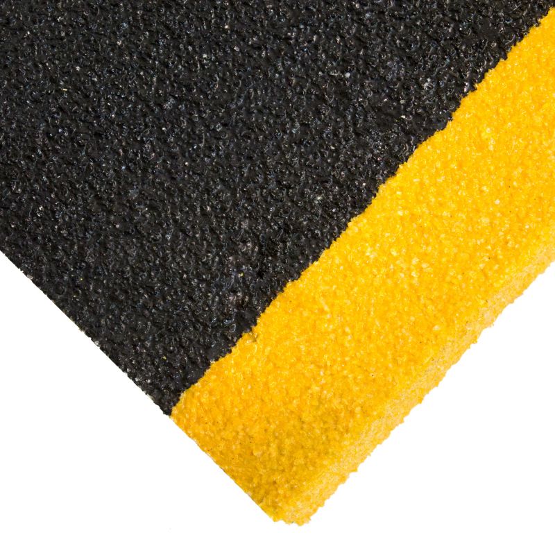 Nez de marche avec plaque recouvrant l'escalier 345 x 55 mm zoom 