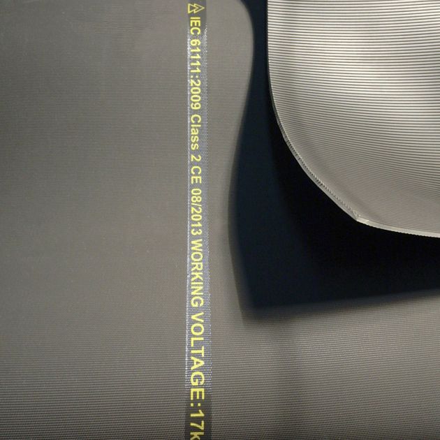 Tapis protégeant contre les choques électriques classe 2 zoom