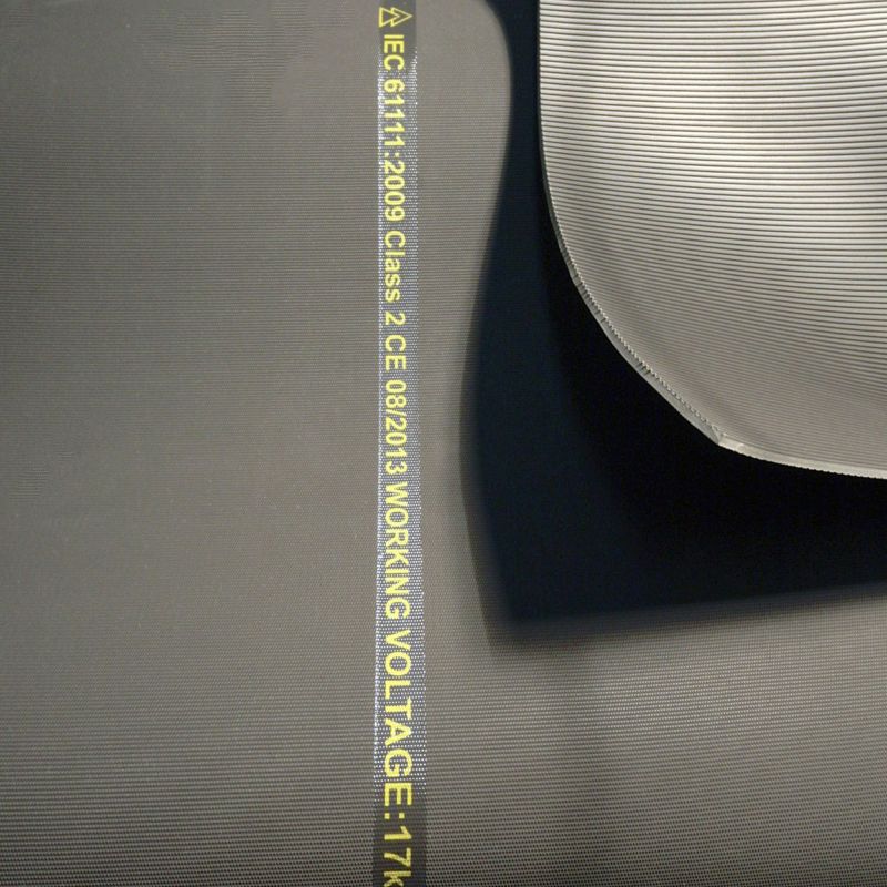 Tapis protégeant contre les choques électriques classe 2 zoom