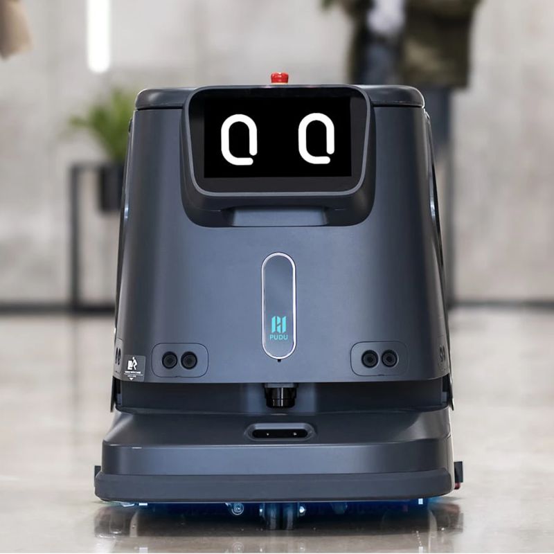 Robot laveur de sol professionnel PUDU CC1 ambiance noir face