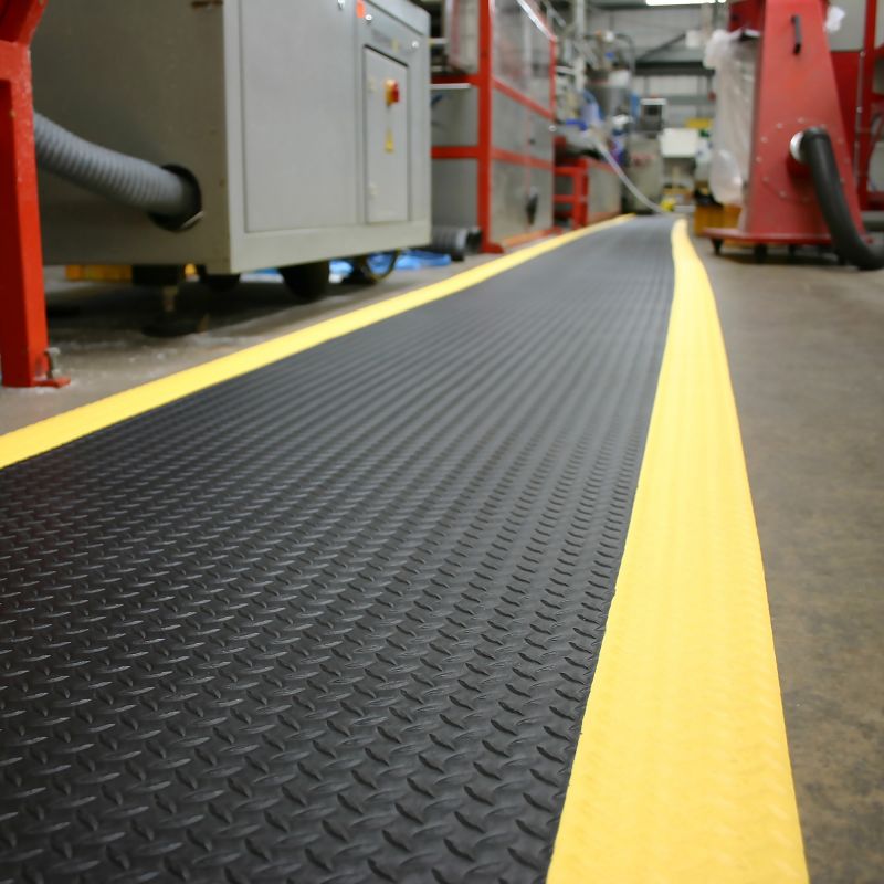 Tapis diamond orthomat standard 9,5 mm sur mesure noir jaune linéaire