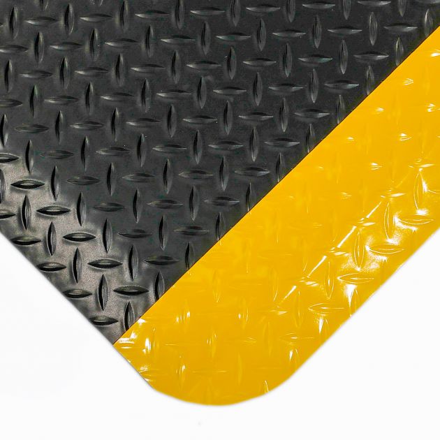 Tapis deckplate 15 mm sur mesure jaune/noir angle