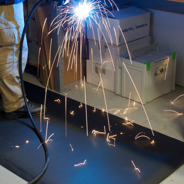 Tapis soudeur 15 mm sur mesure etincelles