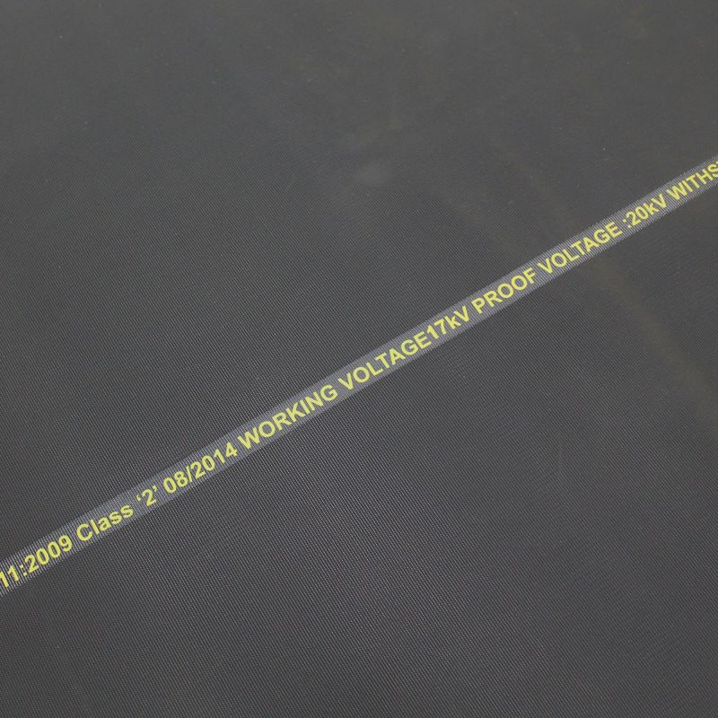 Tapis protégeant contre les choques électriques classe 2 sur mesure marquage