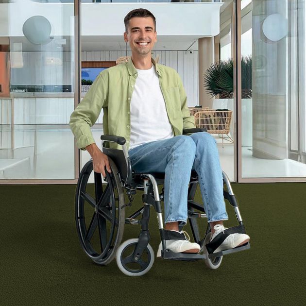 Tapis coco Dencity sur mesure vert ambiance