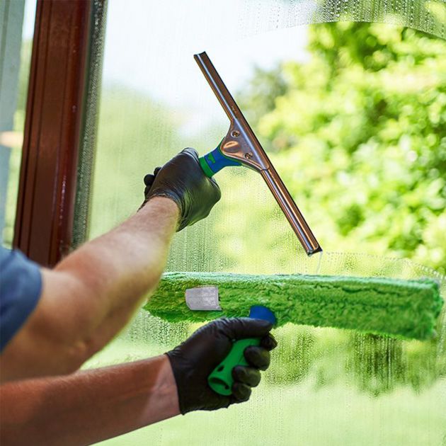 Kit laveur de vitres Green Label en action